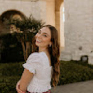 Meet your Posher, Ava